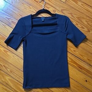 Ann Taylor Classic Black Short Sleeve Top